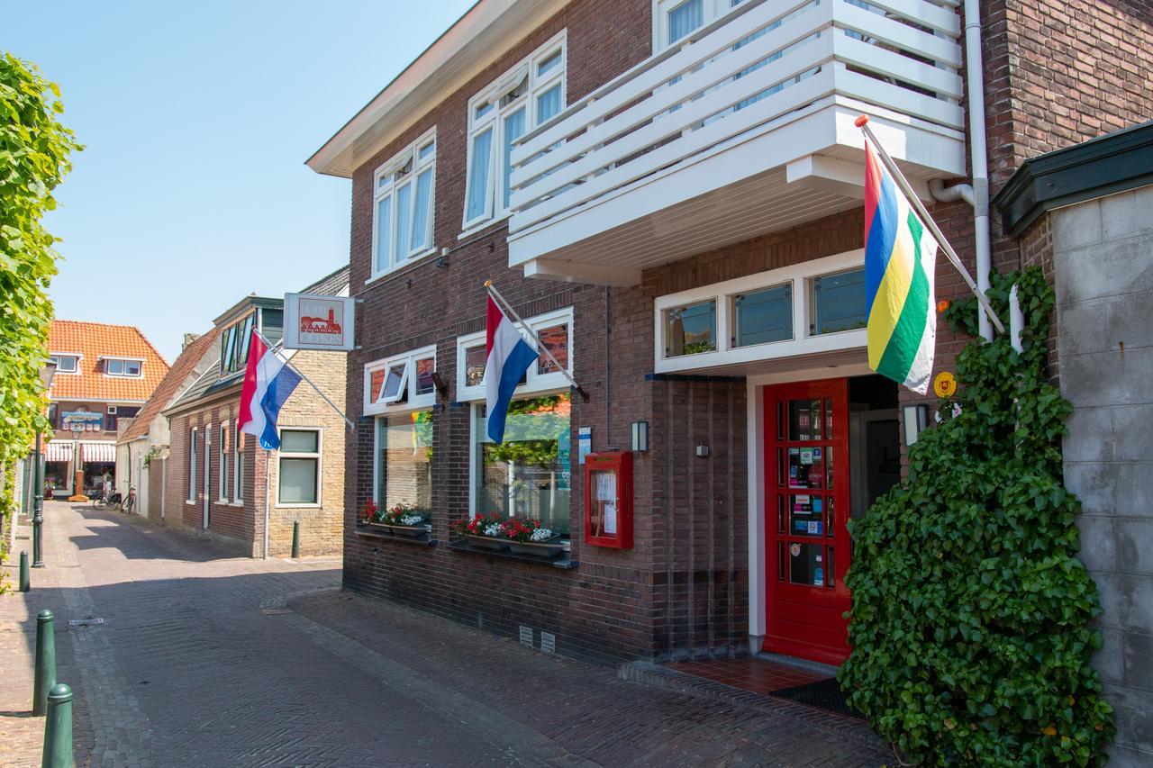 Hotel Oepkes West-Terschelling Exterior foto